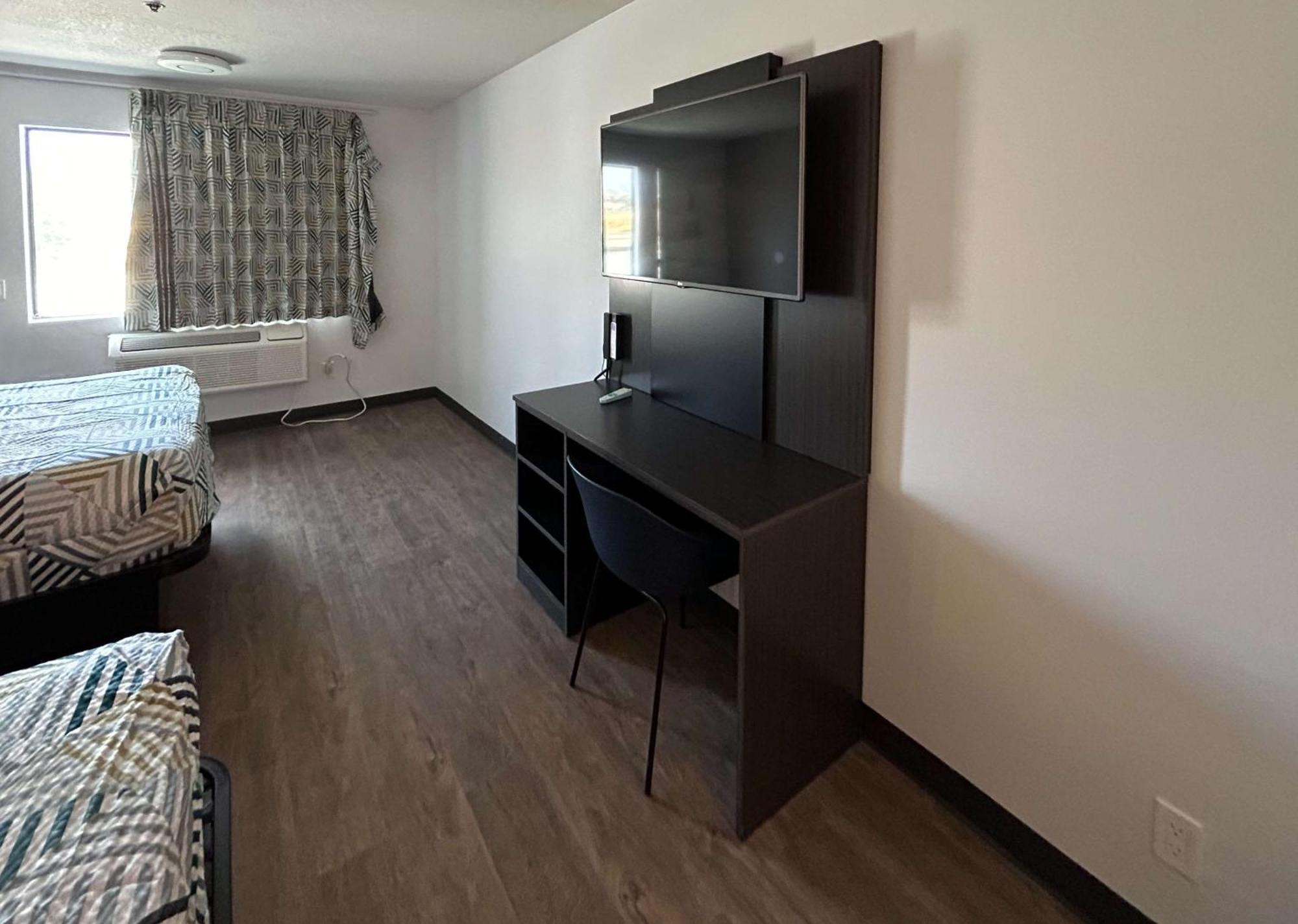 Motel 6 Lake Elsinore, Ca Zewnętrze zdjęcie