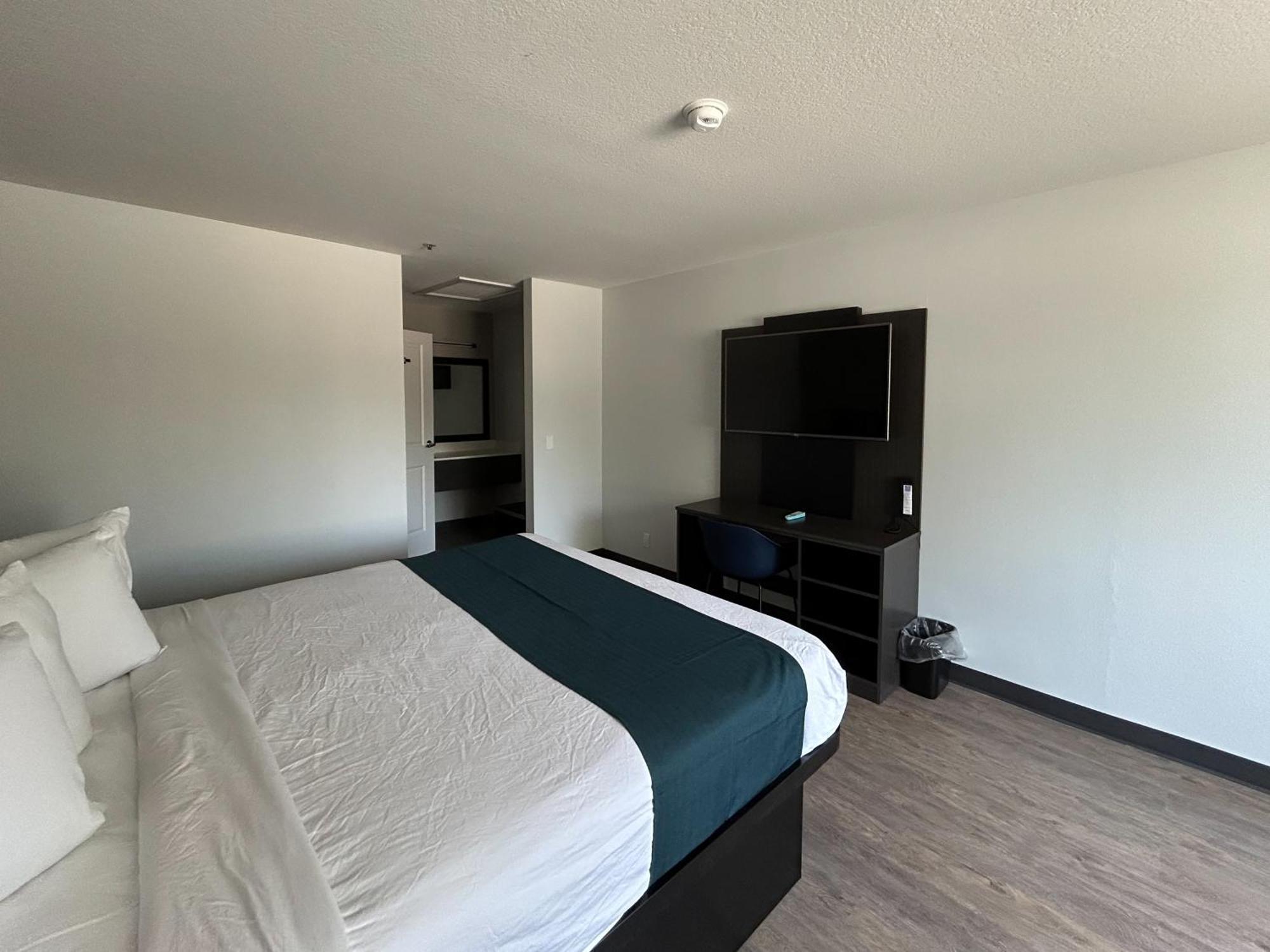 Motel 6 Lake Elsinore, Ca Zewnętrze zdjęcie